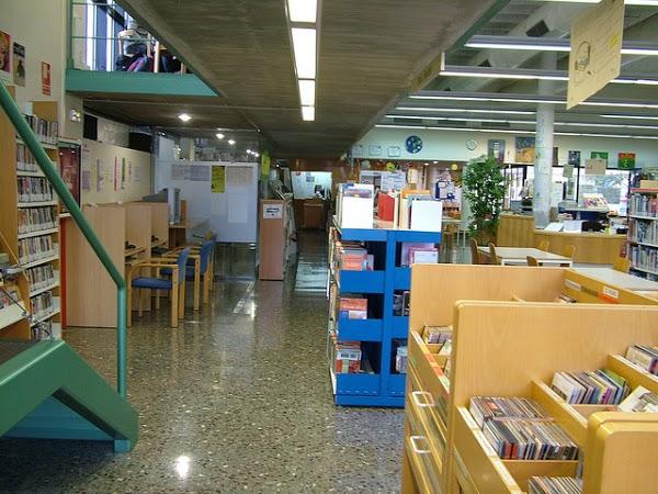 Imagen 15 Salón de Asambleas de los testigos de Jehová foto