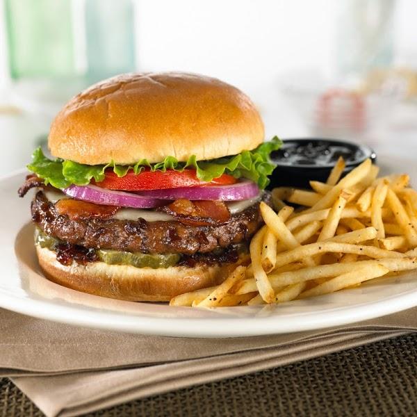 Imagen 4 Revolution Tattoo & Body Piercing foto