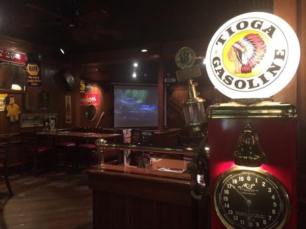 Imagen 7 Revolution Tattoo & Body Piercing foto