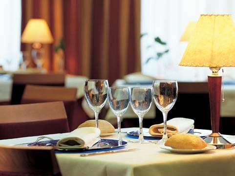 Imagen 1 Grifo Santa Isabel foto