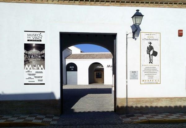 Imagen 17 Black & White Lounge Bar Music foto