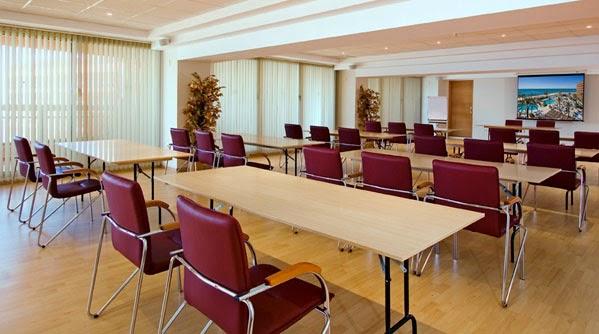 Imagen 5 Piscina De Les Brucardes foto