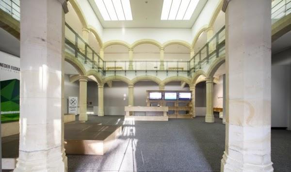 Imagen 14 Cajasiete - Oficina de Anaga foto