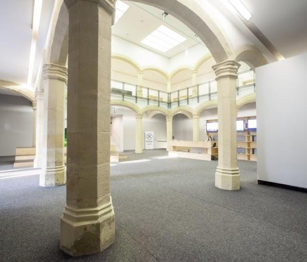 Imagen 15 Cajasiete - Oficina de Anaga foto