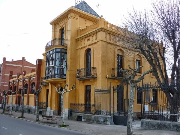 Imagen 22 IES Esteve Terradas i Illa foto