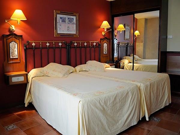 Imagen 11 Hotel Mesón Del Cid foto