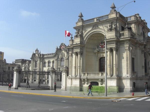 Imagen 1 Palacio de Gobierno del Perú foto