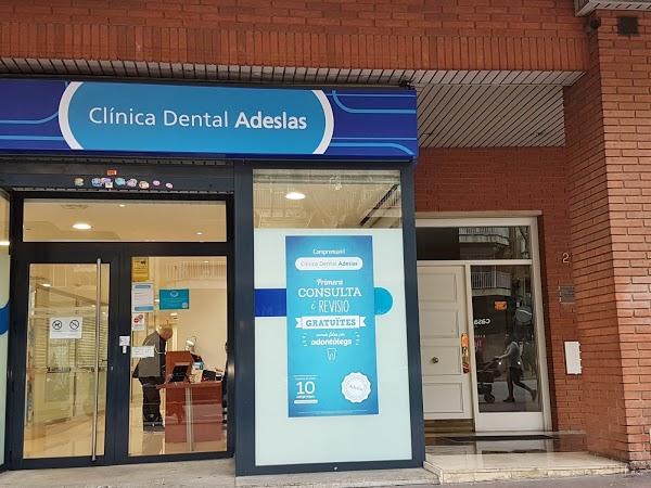 Imagen 67 Clínica Dental Adeslas Fabra i Puig foto
