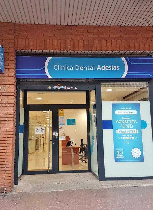 Imagen 68 Clínica Dental Adeslas Fabra i Puig foto
