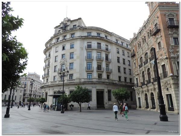 Imagen 101 Ayuntamiento de Sevilla foto