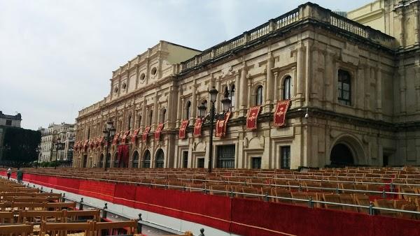 Imagen 140 Ayuntamiento de Sevilla foto