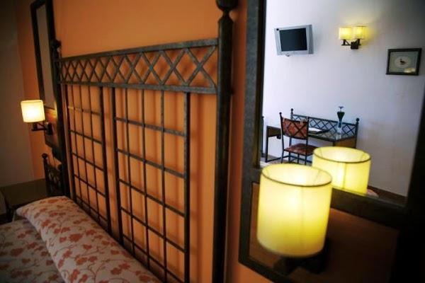 Imagen 20 Hotel Entrearcos foto