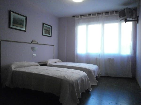 Imagen 37 Hostal Alamare foto