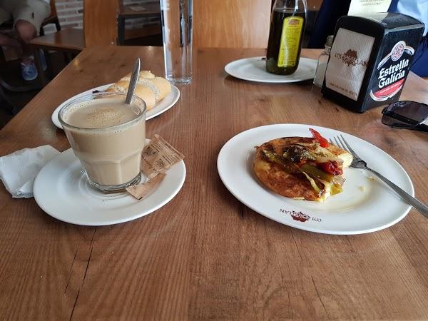 Imagen 384 RESTAURANTE MI ZAGUAN foto