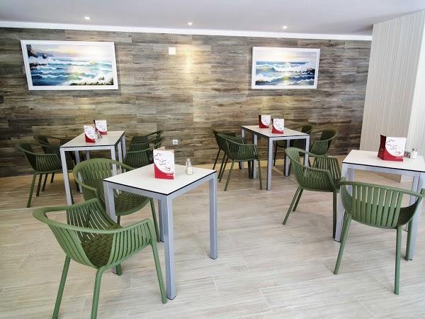 Imagen 8 Salon del Reino de los Testigos de Jehova foto