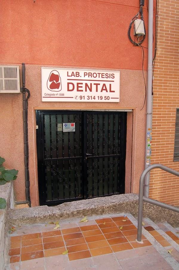 Imagen 20 Escuela De Guitarra y Cante Flamenco Joaquin Herrera foto