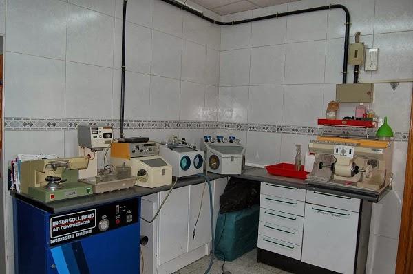 Imagen 24 Escuela De Guitarra y Cante Flamenco Joaquin Herrera foto