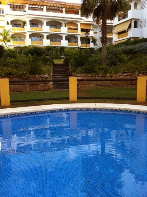 Imagen 2 Farmacia - Óptica Artacho foto