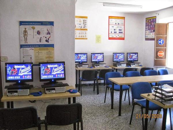 Imagen 4 Punto Market, SRL foto