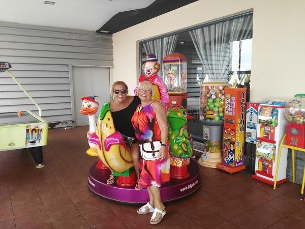 Imagen 36 Three Brothers foto