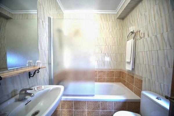 Imagen 30 Hostal Restaurante El Labrador foto