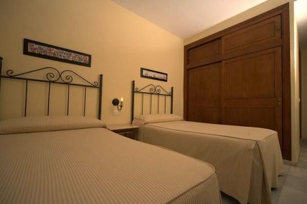 Imagen 42 Hostal Restaurante El Labrador foto