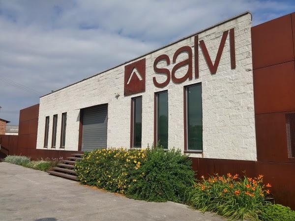 Imagen 31 ALMACENES LAS RUEDAS S.L. foto