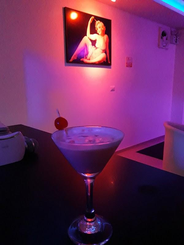 Imagen 62 Comercial Santa Angela foto