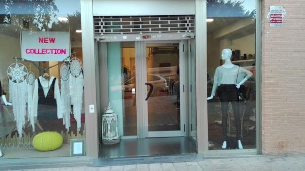 Imagen 42 DHAY COFFEE Plaza Santa Anita foto