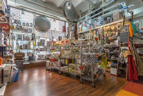 Imagen 162 Ferretería Charles foto