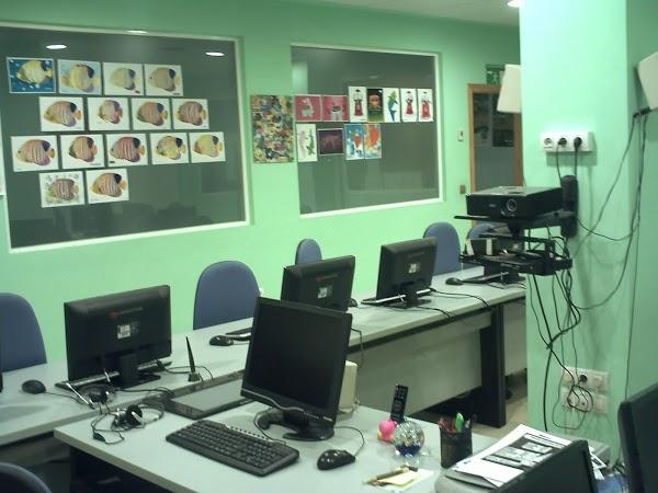 Imagen 23 Gasolinera Galp El Bruc foto