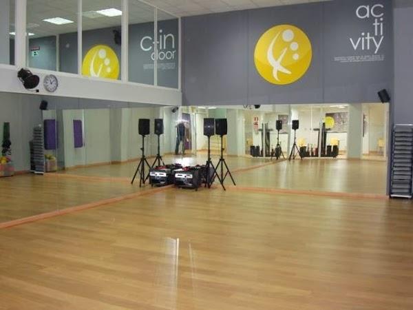 Imagen 5 Uniformes Jarisa foto