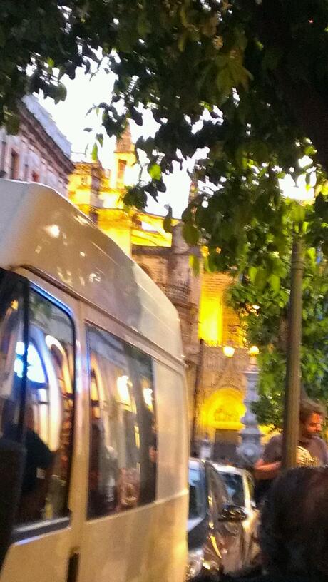 Imagen 6 Artemio foto