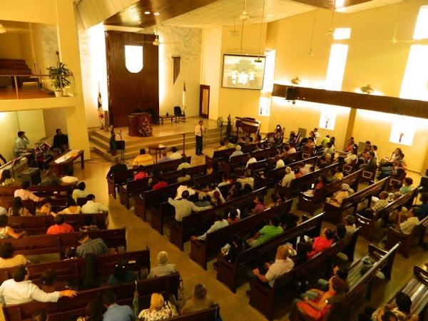 Imagen 1 Divine Faith Baptist Church foto