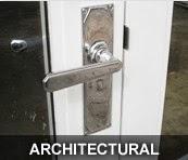 Imagen 10 Farmacia Carolina & H foto