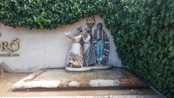 Imagen 16 Roger's Gardens foto