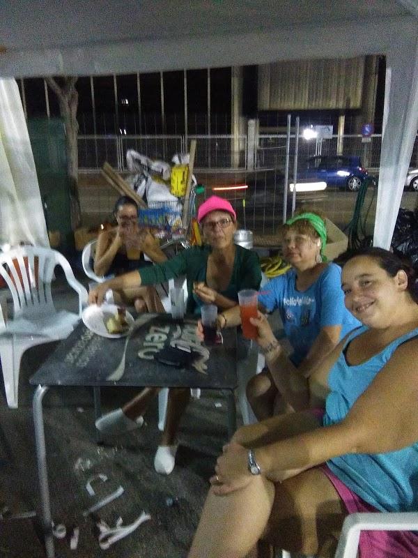 Imagen 25 Roger's Gardens foto