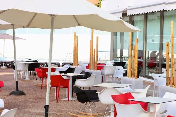 Imagen 18 staff yardas & cafe foto