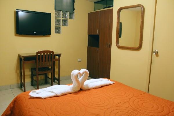 Imagen 16 Immaculate Heart Of Mary College Parañaque foto