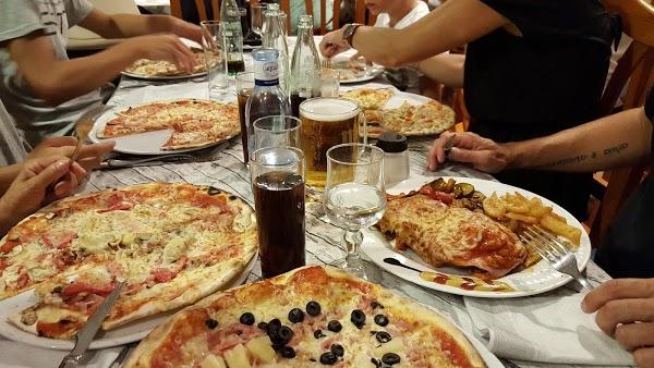 Imagen 37 Agujetas material de escalada foto