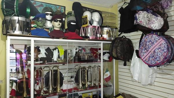 Imagen 36 Uniformes y Artículos Militares foto