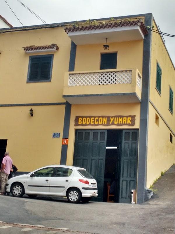 Imagen 98 Bodegón Yumar foto